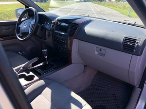 Kia Sorento 2.5 diesel (7 foto / 11)