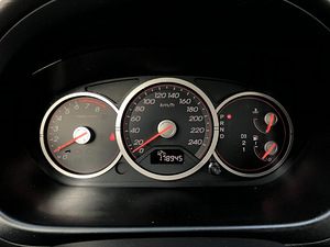 Honda Civic 1.6i ATM (9 foto / 9)