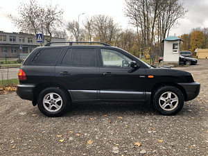 Hyundai Santa Fe 2.0crdi 4x4 (4 foto / 11)