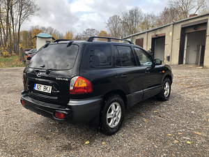 Hyundai Santa Fe 2.0crdi 4x4 (5 foto / 11)