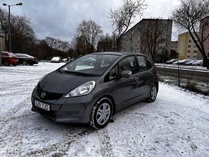 Honda Jazz 2011a ,84 000 km (2 foto / 8)