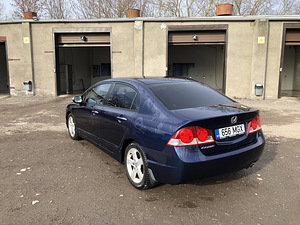 Honda Civic 2007 Automat (5 foto / 8)