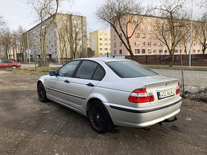 BMW 318i 2.0 105kw e46 автомат (4 фото из 10)