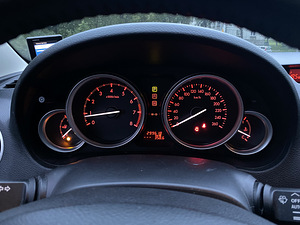 Mazda 6 , 2.0 бензин автомат 2008 г. (10 фото из 11)