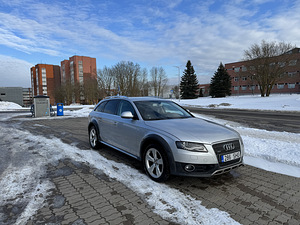 AUDI A4 ALLROAD 3.0TDI 176kw 2009 (1 foto / 15)