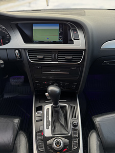 AUDI A4 ALLROAD 3.0TDI 176kw 2009 (13 foto / 15)