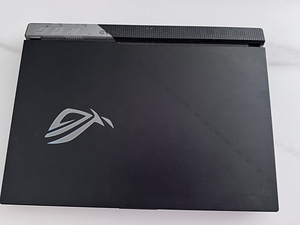 Asus Rog Strix 15, G533Z (4 foto / 4)