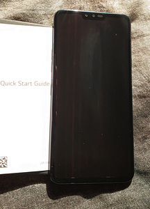 LG V40 ThinQ (3 фото из 3)