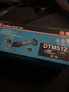 Makita DTM51Z (1 foto / 1)