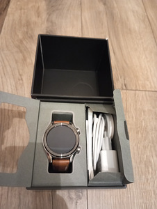 Uued käekellad/ Новые часы Huawei GT (3 фото из 3)