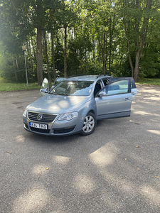 Vw passat 1.9 TDI 77kw (2 foto / 9)