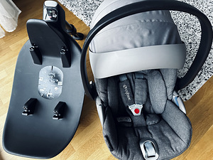 Cybex Cloud Z i-Size 45-87cm turvahäll + isofix alus (2 foto / 4)