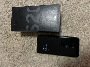 Samsung Galaxy S20 128GB (2 foto / 5)