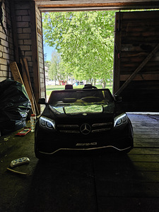 4x4 Laste elektriauto Ramiz Mercedes Benz GLS 63 AMG (9 foto / 9)