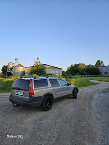 Volvo XC70 2.4 D5 (4 foto / 15)
