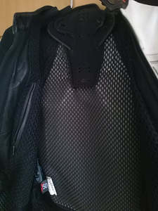 Dainese мотокуртка р.50 (4 фото из 4)