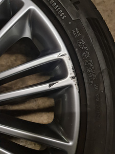 Шины Ford 235 50 18 Диски E7.5J x18H2 ET55 Датчики давления (5 фото из 10)