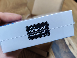 Ottocast U2-X juhtmevaba Android Auto / CarPlay adapter (2 foto / 4)