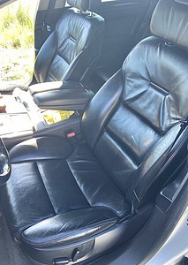 Audi A8 4.0 TDI (2 foto / 4)