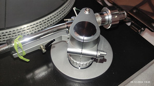 YAMAHA YP-D7 vinüülplaadimängija (3 foto / 6)