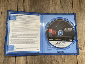 Resident Evil Village (PS5) (3 foto / 3)