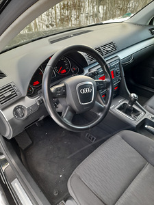 Audi A4 b8 2.0 tdi 103kw (6 foto / 13)