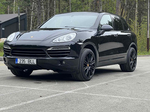 Porsche Cayenne 3.0TDI 2012 (2 foto / 10)