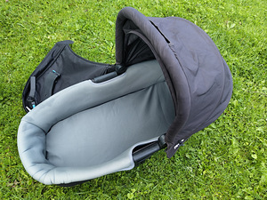Thule Urban Glide 2 käru (3 foto / 4)