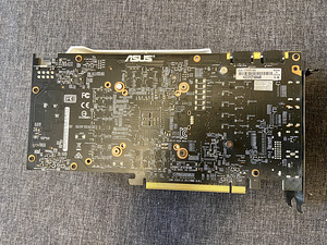 M/V: ASUS Dual GTX 1070 (3 foto / 3)