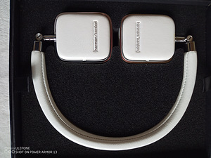 Harman Kardon Soho bluetooth kõrvaklapid. UUS! (3 фото из 9)