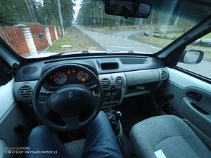2006' Renault Kangoo N1 pirukas 4x4 1,6L 70kW Bens+LPG (1 foto / 10)