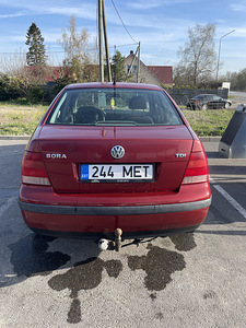 Volkswagen Bora (5 foto / 8)