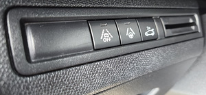 Peugeot 3008 (9 foto / 10)