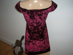 Crushed Velvet Off Shoulder Burgundy Dress Ex Brand Size M (3 foto / 3)