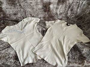 2 Tops for Women Size S (1 foto / 1)