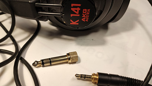 Kõrvaklapid AKG K141 (3 foto / 6)