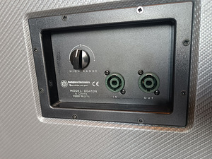 Басовый кабинет/колонка Darkglass DG410N (3 фото из 4)