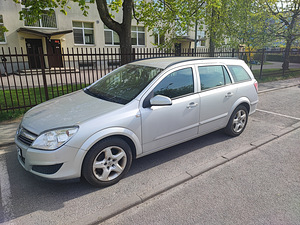 Opel Astra 2008 1,7 CDTi (1 foto / 5)