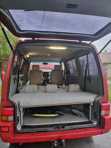 Volkswagen Multivan Camper 1.9 TDI 50kW TÜV 02.25 (7 foto / 15)