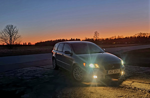 Volvo V50 2.0D 100kw 6-к manual & ÜV (Summum) (11 фото из 11)