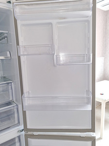 Külmkapp Samsung RB33J3215WW NoFrost (2 foto / 7)