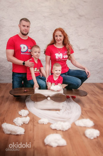 Мама, папа, ребенок + детские футболки красные (фото #5)