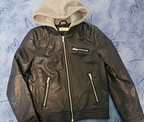 Кожаная куртка H&M весна/осень. Размер: 140.