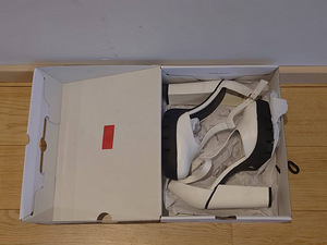 Белые туфли, ALDO, кожзаменитель
