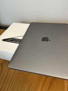 Macbook pro 13 TB i7 A1706 ENG/RUS (4 foto / 5)