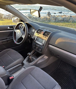 Volkswagen Golf 1.9 R4 77kW (7 foto / 8)