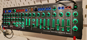 Roland System-1m Plug-out Synthesizer (2 foto / 3)