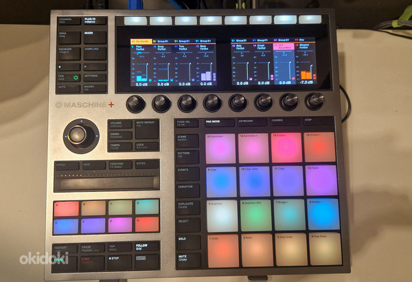 Native instruments Maschine plus groovebox