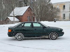 Audi 90 Quattro (4 фото из 9)