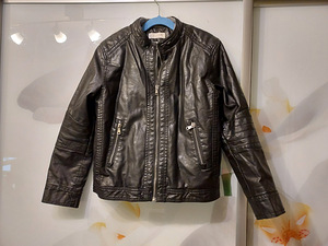 Куртка р134 H&M (1 фото из 4)